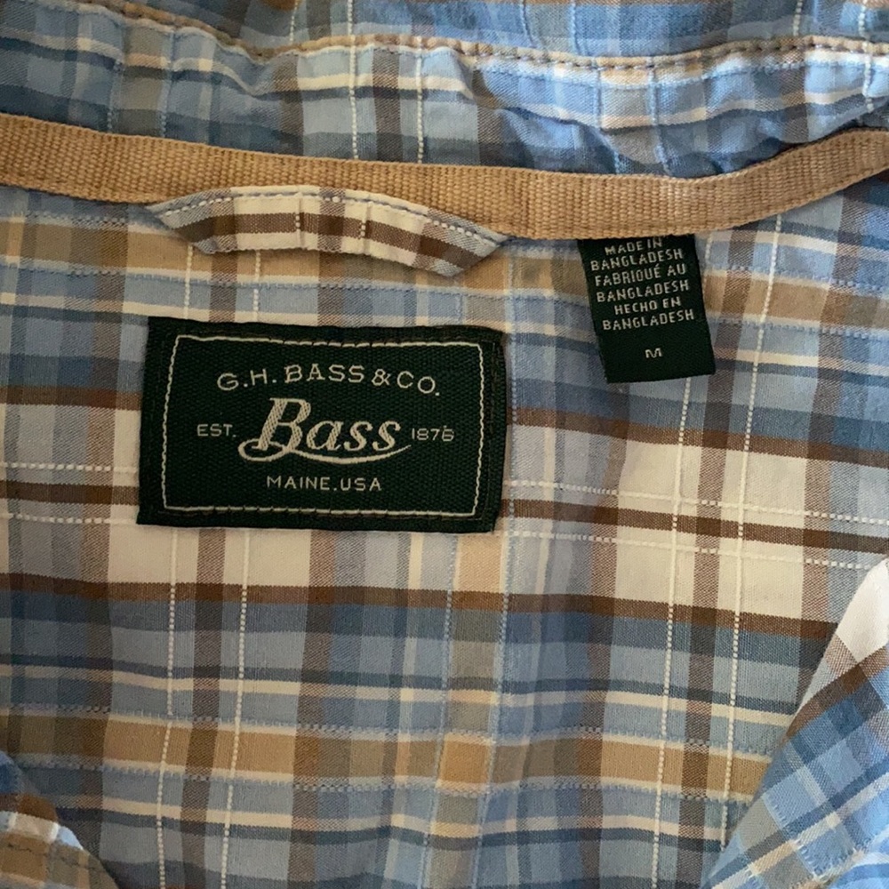 Short sleeve button down - Picture 3 of 8
